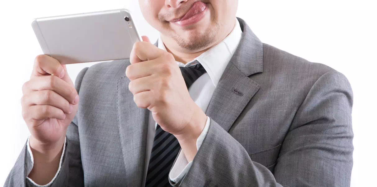 男