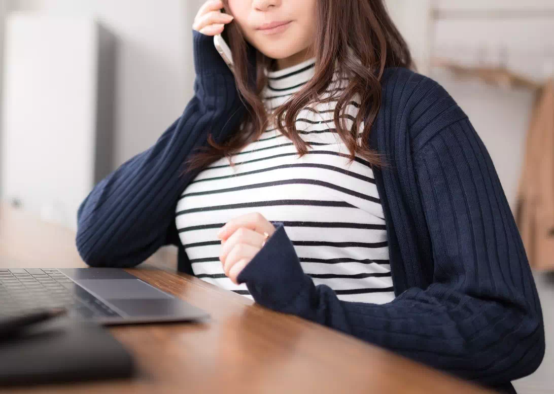 女性