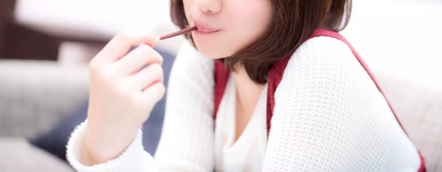 女性